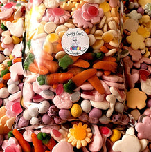 Load image into Gallery viewer, Limited Edition Easter Pick &#39;n&#39; Mix Grab Bag
